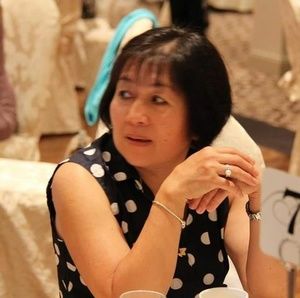 Meet your Posher, Magdalena